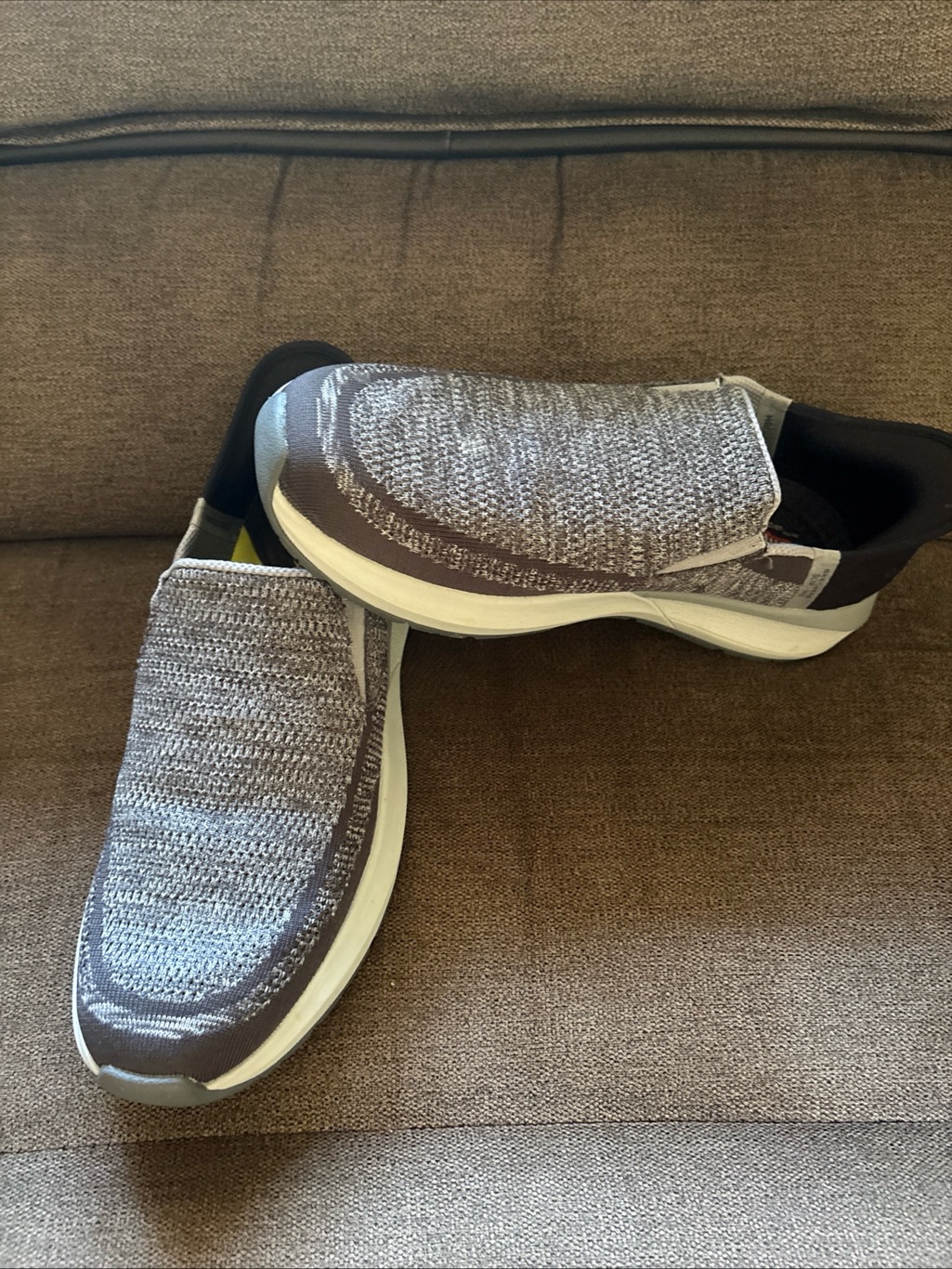 Skechers Hands Free Slip-Ins Neville Rovelo 210546 Charcoal Grey Men’s Size 12